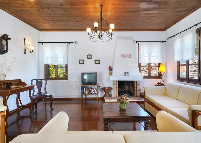 Nina Prázdninový dům *