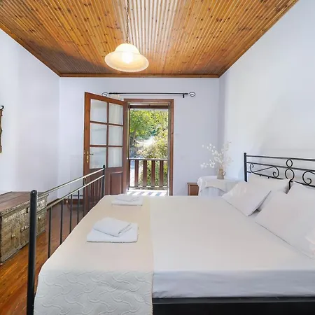 Nina Panagia (Thasos)