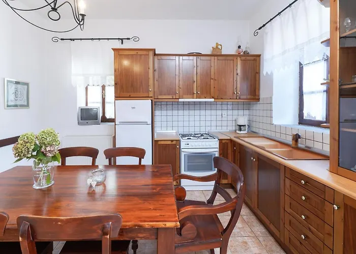 펜션 Nina 파나이아